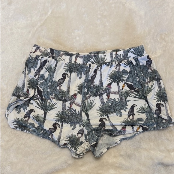 monuit Pants - Tropical Paradise Women's Shorts with Side Slit XL